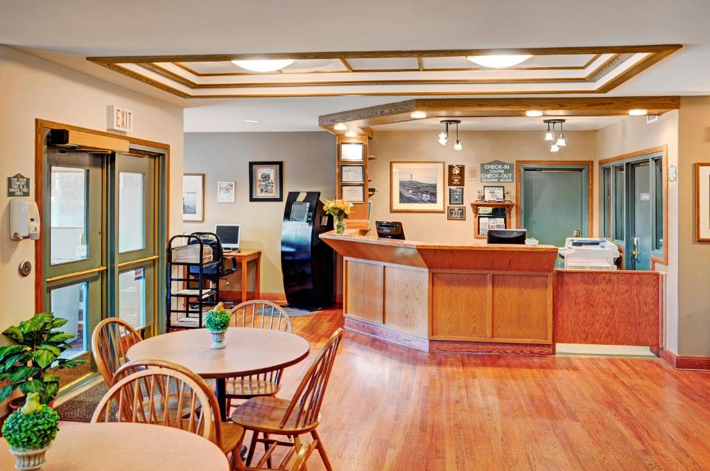 Coastal Inn Halifax - Bayers Lake photo 3