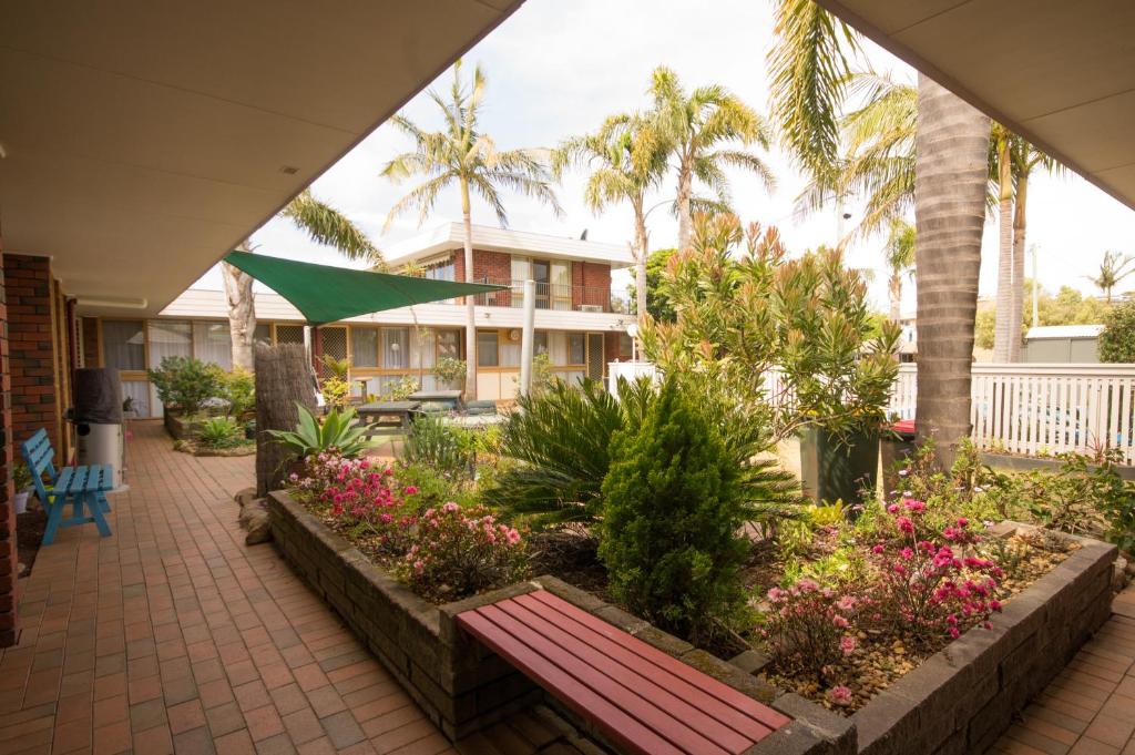 Kalindo Merimbula photo 1