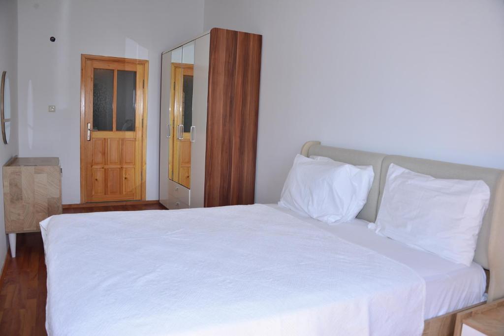 Aquarius Hotel photo 3