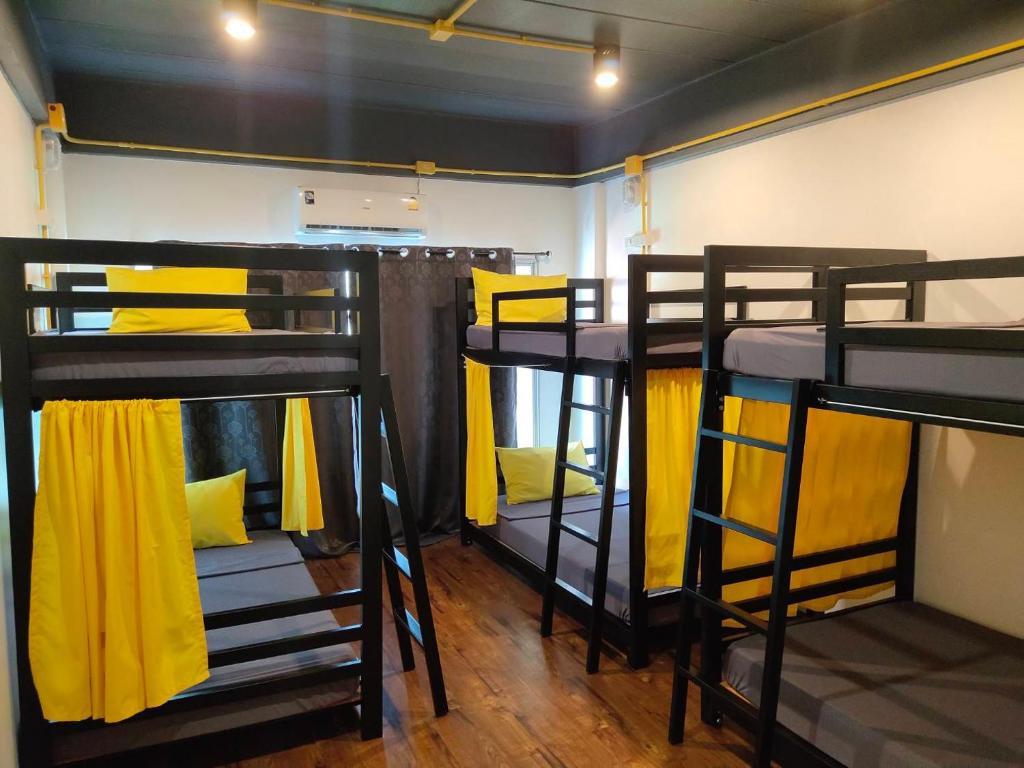 Best Bed Suvarnabhumi Hostel photo 2