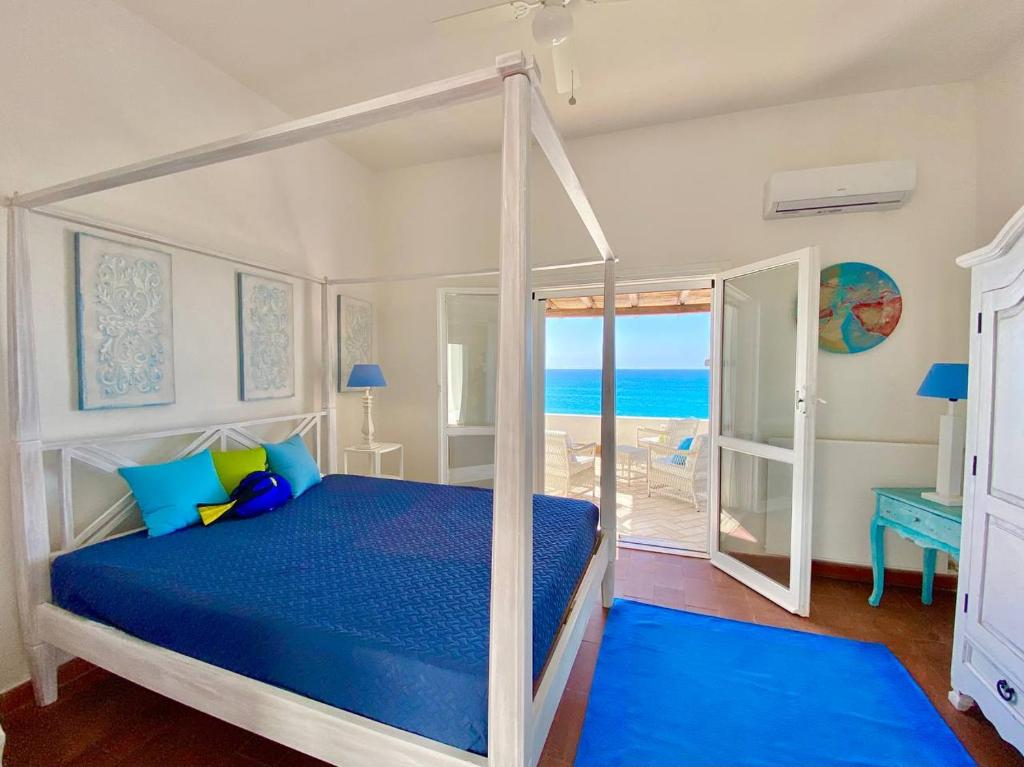 Beachfront House Geremeas Sardegna photo 1