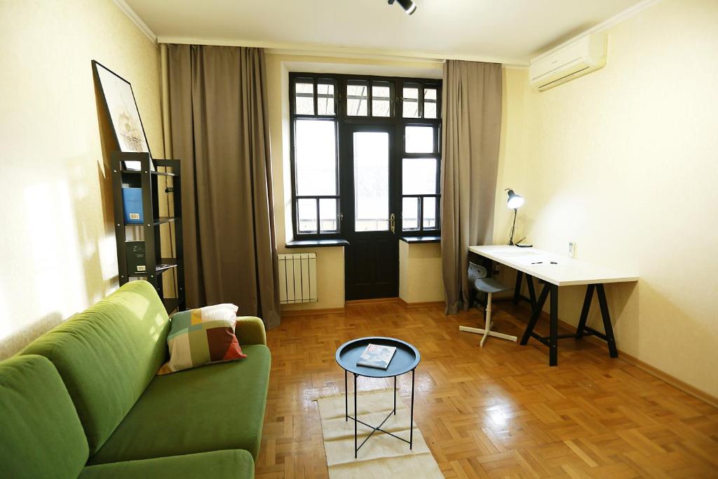City Garden Apartments є інтернет без світла photo 2