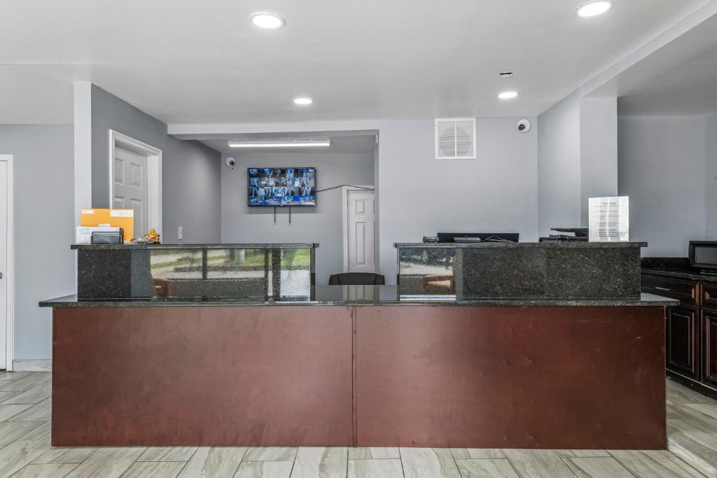 Riverwalk Inn and Suites Portsmouth photo 4