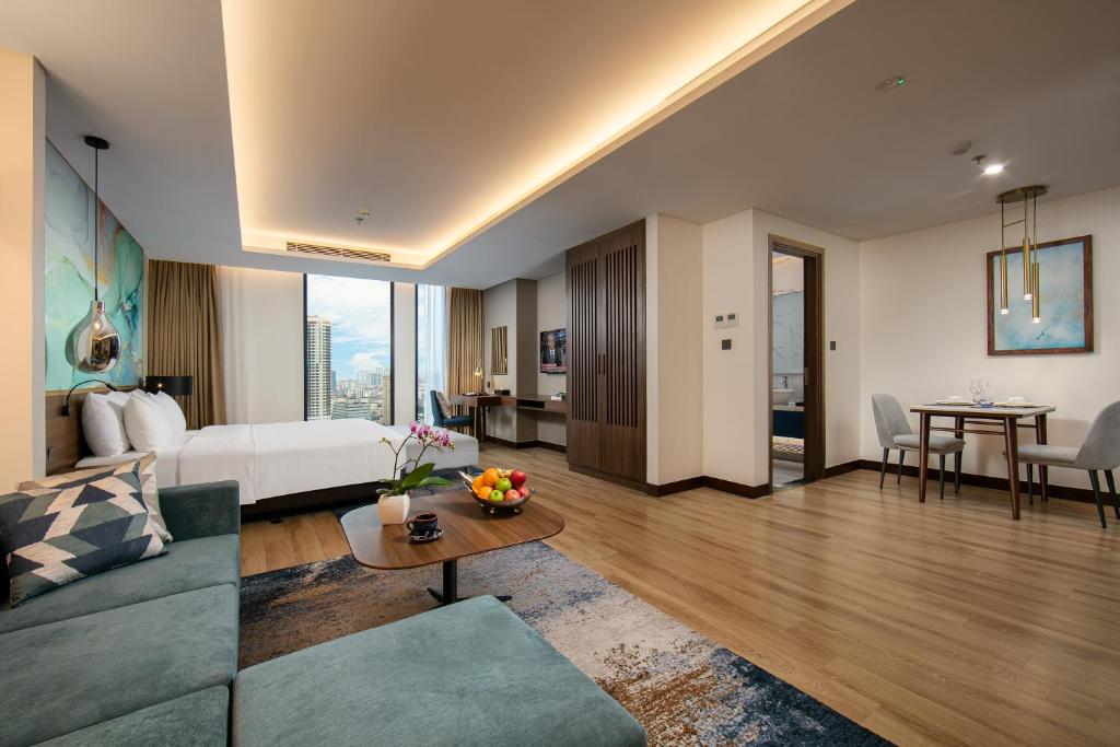 Сьюит (Полулюкс), Eastin Hotel & Residences Hanoi