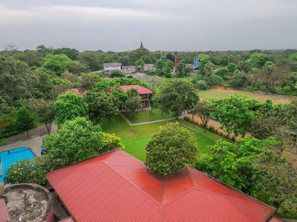 Mahanuge Hotel Polonnaruwa photo 4