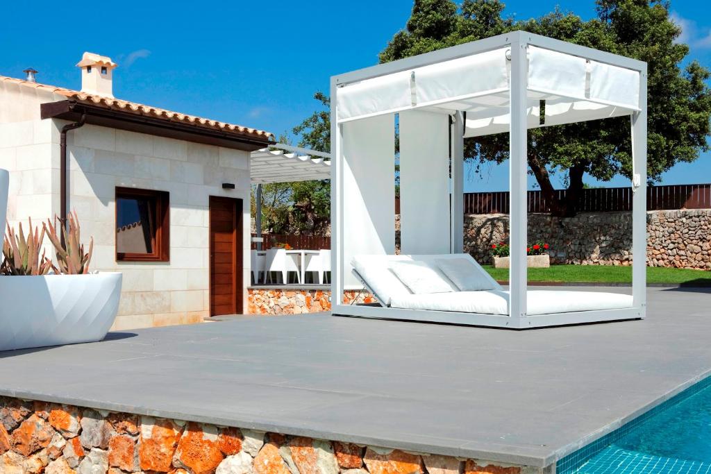 CAN CALET CAN TOMEU - modern house with private pool for 6 photo 2