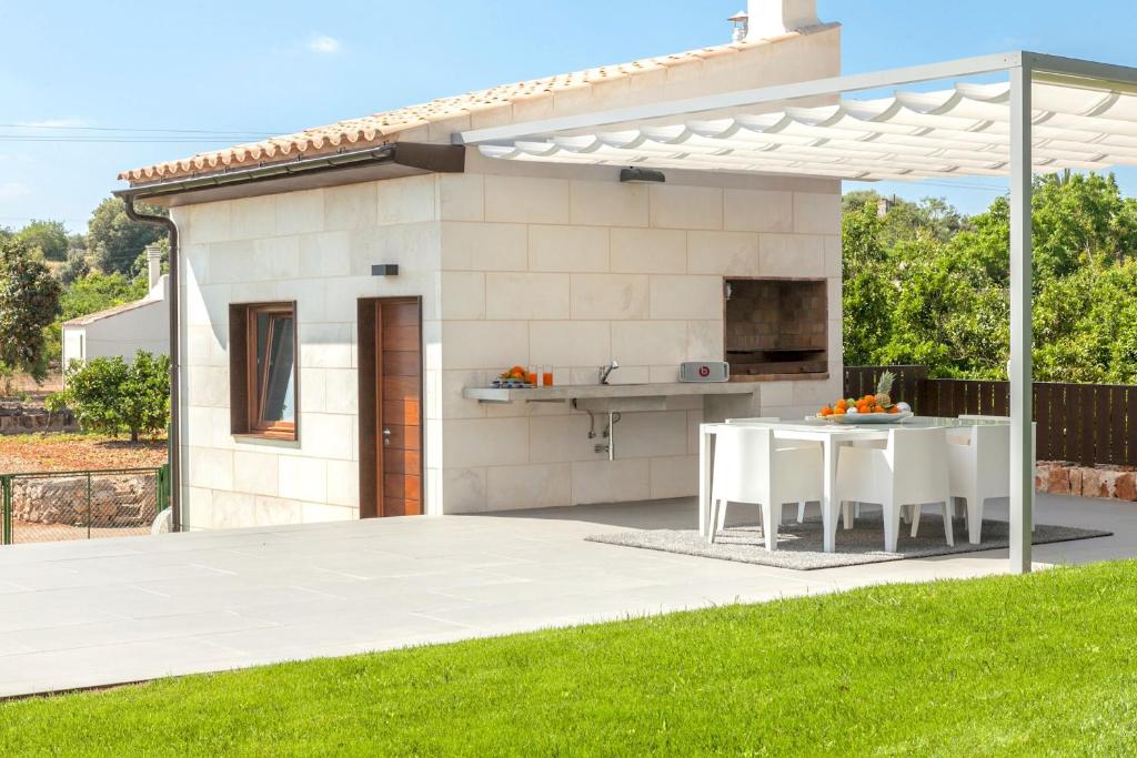 CAN CALET CAN TOMEU - modern house with private pool for 6 photo 4
