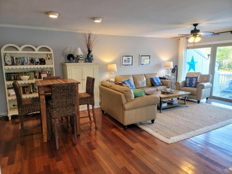 Elegant 3 BR 3 BA Wild Dunes Gated Resort Villa with 2 Golf Courses, Beach and Pool photo 3