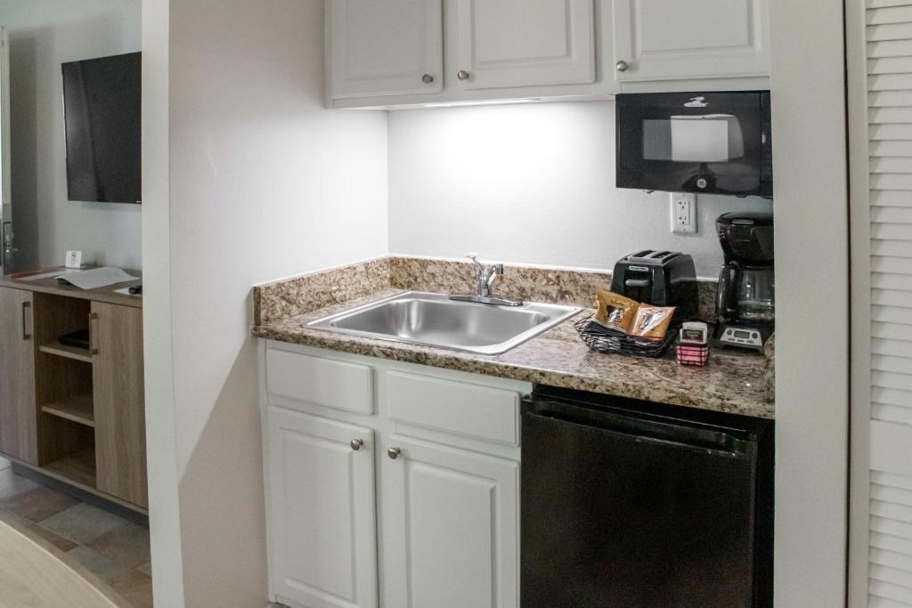 Четырехместный (Вилла с 1 спальней), Barefoot'n Resort By Diamond Resorts