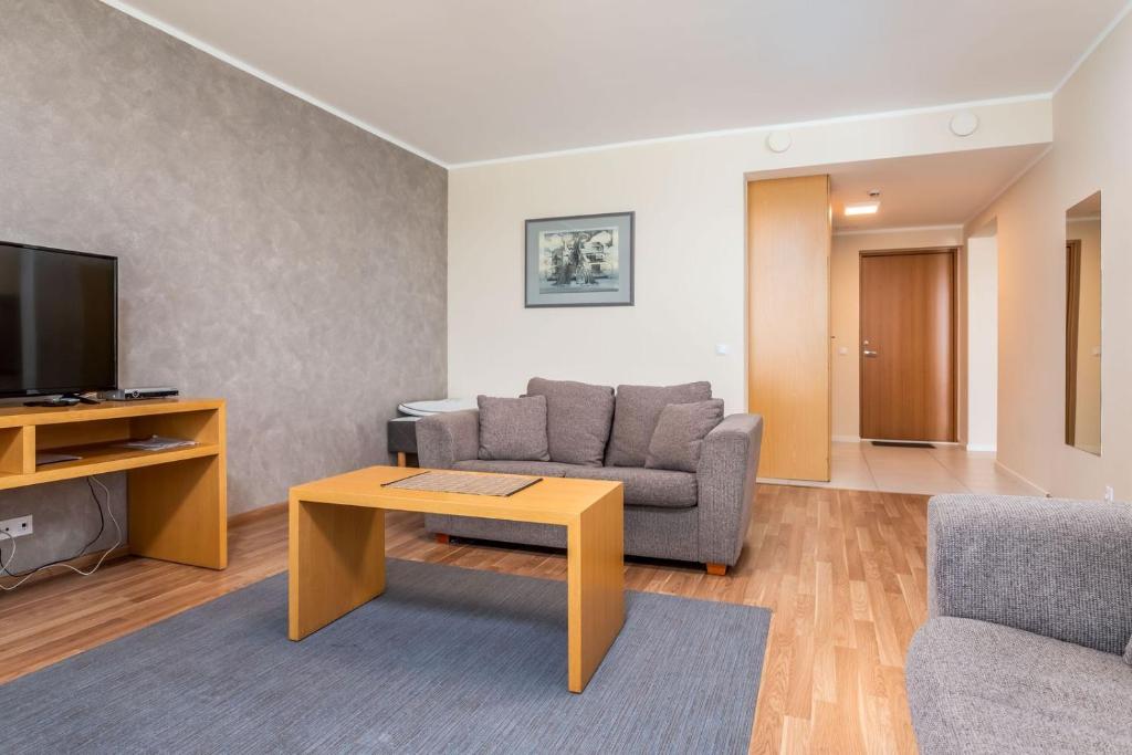 Апартаменты (Апартаменты Делюкс с балконом), Adelle Apartments