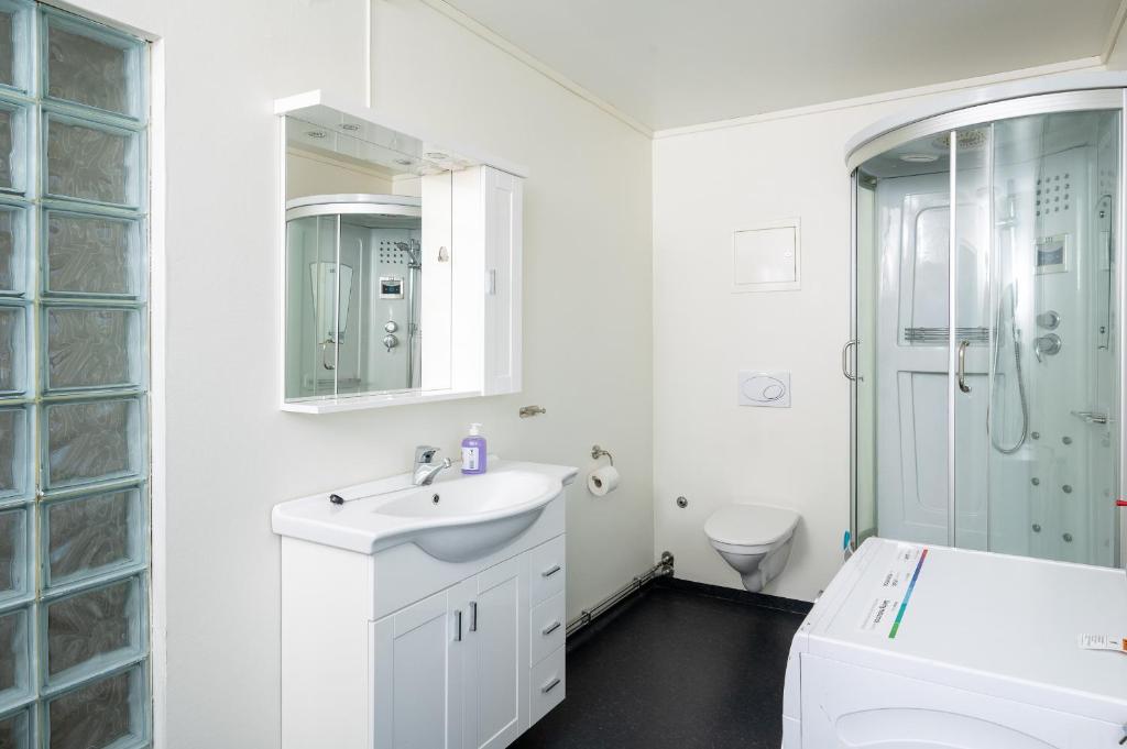Apt 101 - Andenes Whale Safari Apartments photo 4