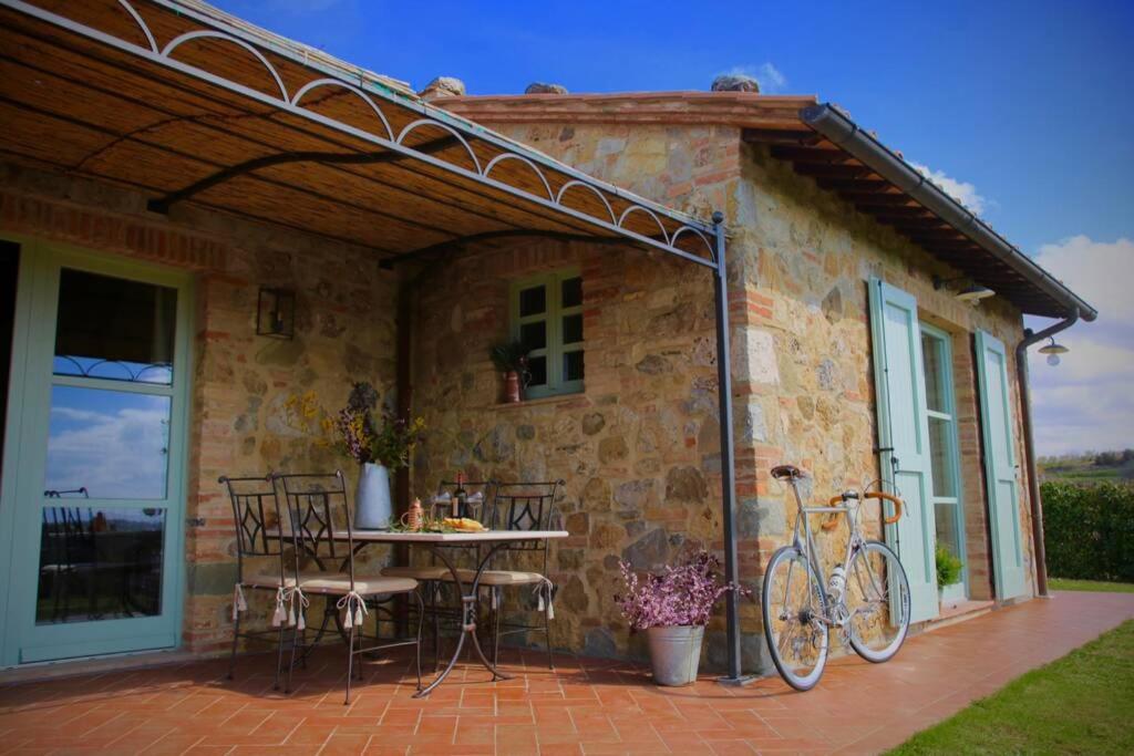 La Casina della Quercia, Your Tuscan Oak Tree House photo 3