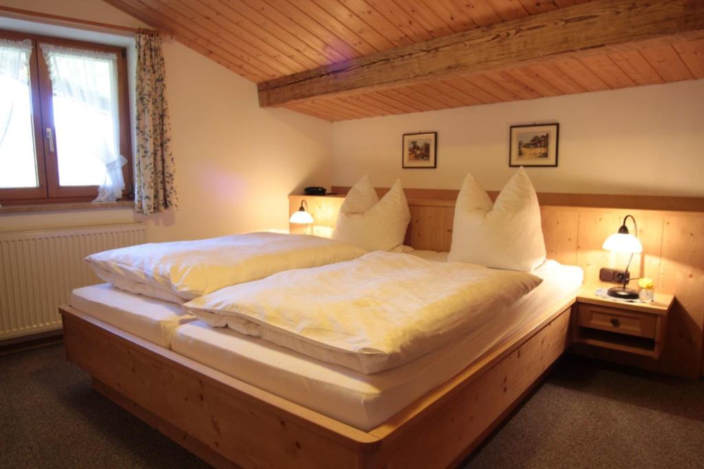 Ferienwohnung Neuhausen photo 1