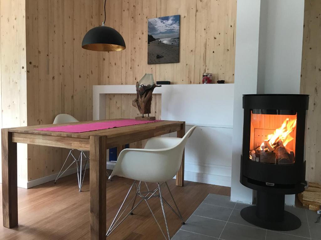 strandnah,modernes Haus mit eigener Sauna, Garten, Terrasse - Ferienhaus SagaSol photo 4