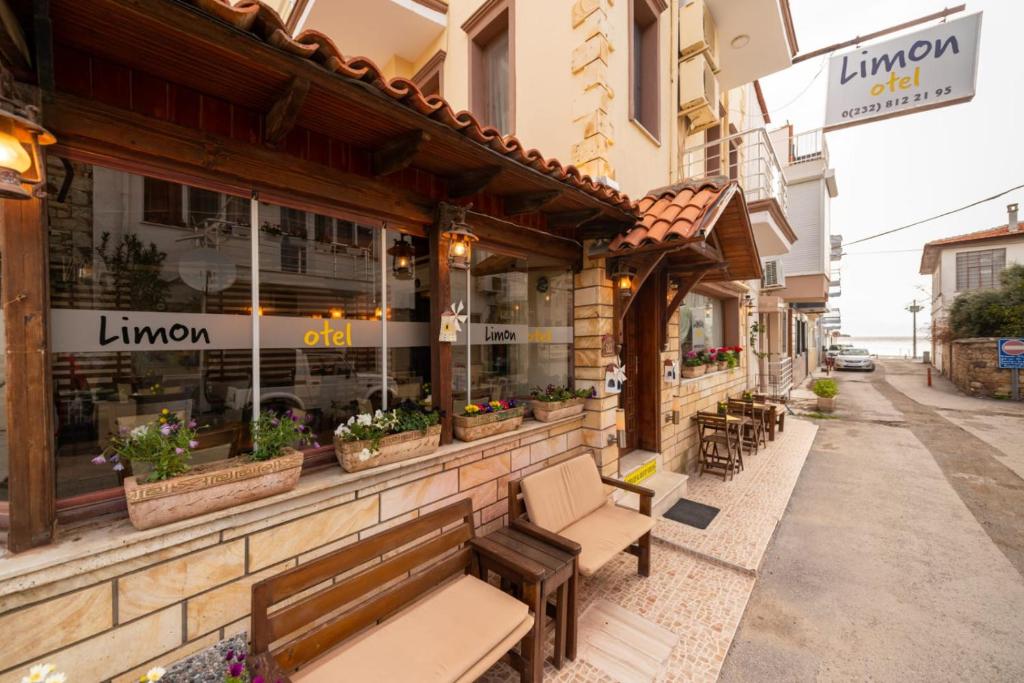 LİMON OTEL FOÇA photo 4