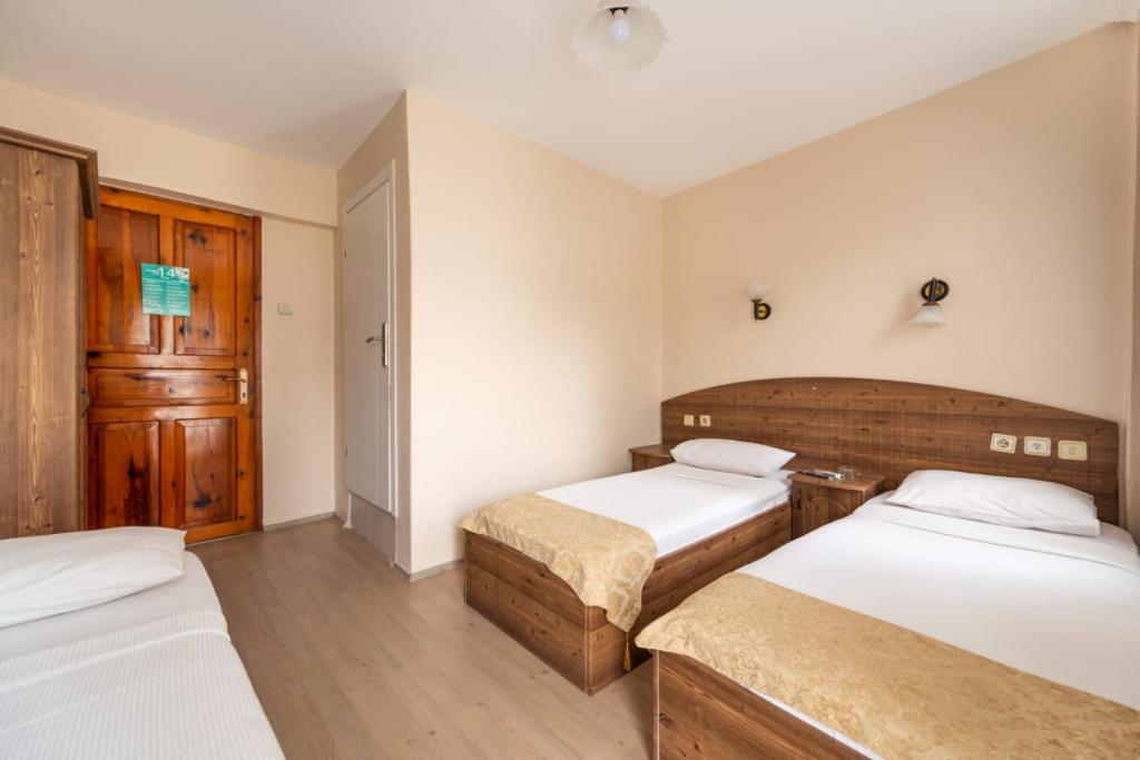 LİMON OTEL FOÇA photo 1