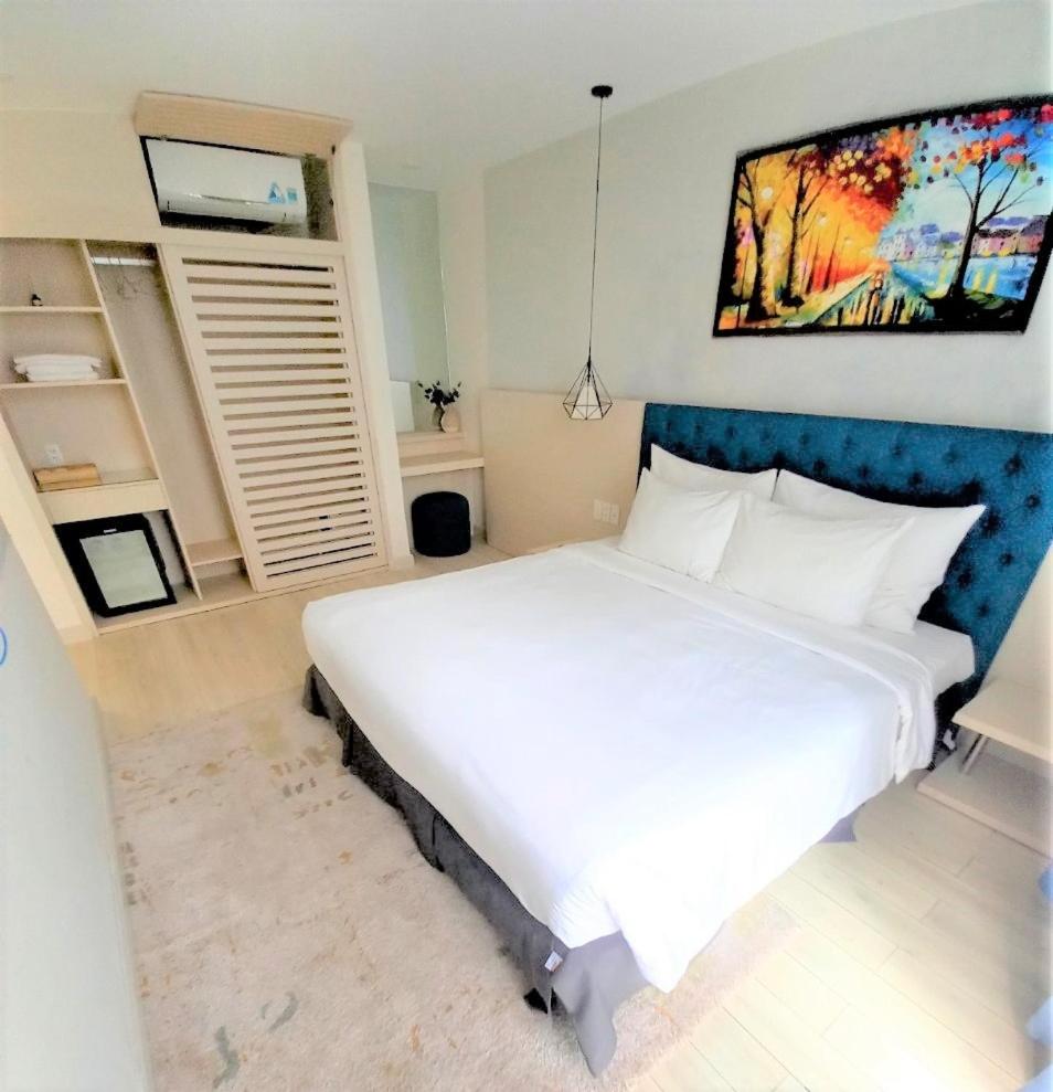 Двухместный (Двухместный номер Делюкс с 1 кроватью и балконом), The Hidden Long Beach Villas