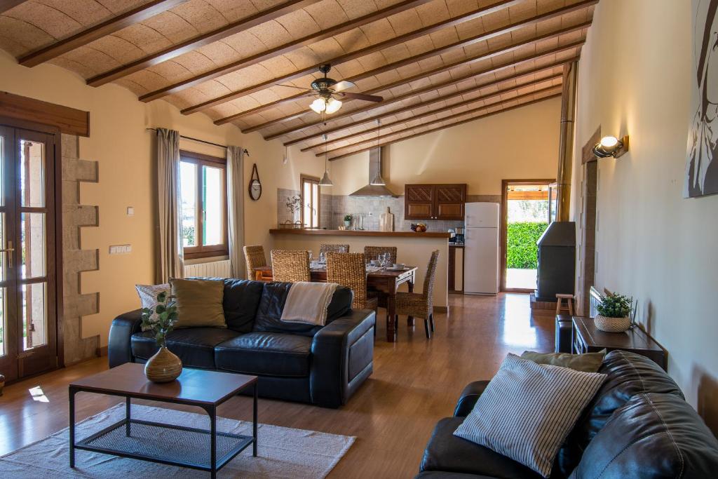 ☆GEHOBENE FINCA - POOL TRAUMGARTEN PIZZAOFEN A/C☆ photo 4