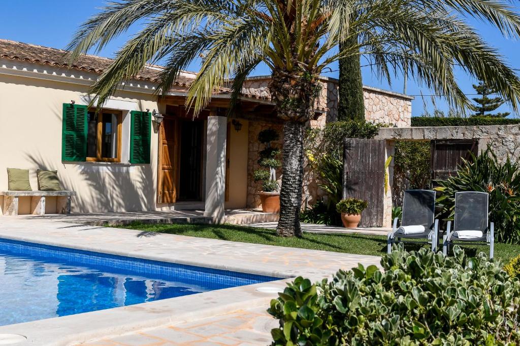 ☆GEHOBENE FINCA - POOL TRAUMGARTEN PIZZAOFEN A/C☆ photo 1