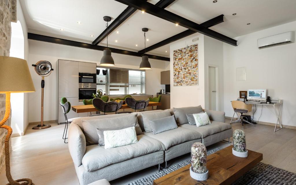 Old Town Luxury House photo 4