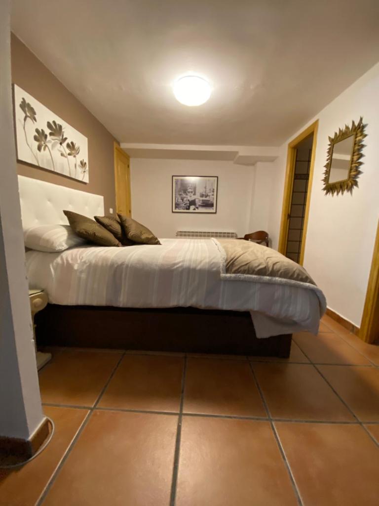 Bodega íntima photo 2