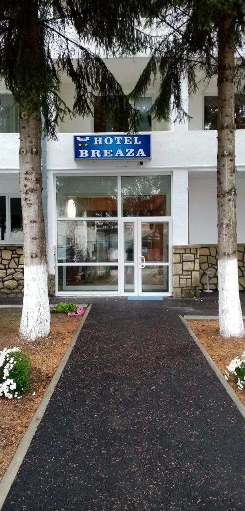 Hotel Breaza photo 2