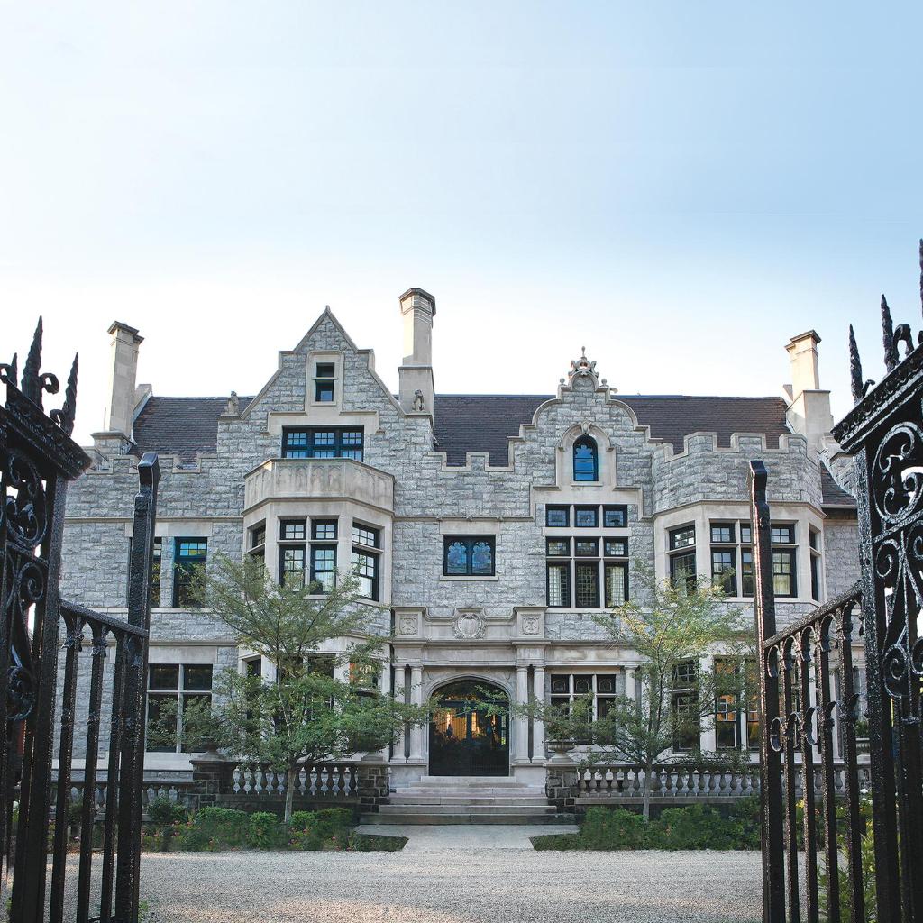 Mansions on Fifth Hotel image