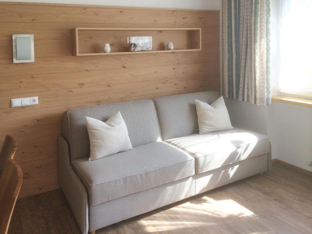 Apartment Rahm - MHO170 by Interhome photo 1