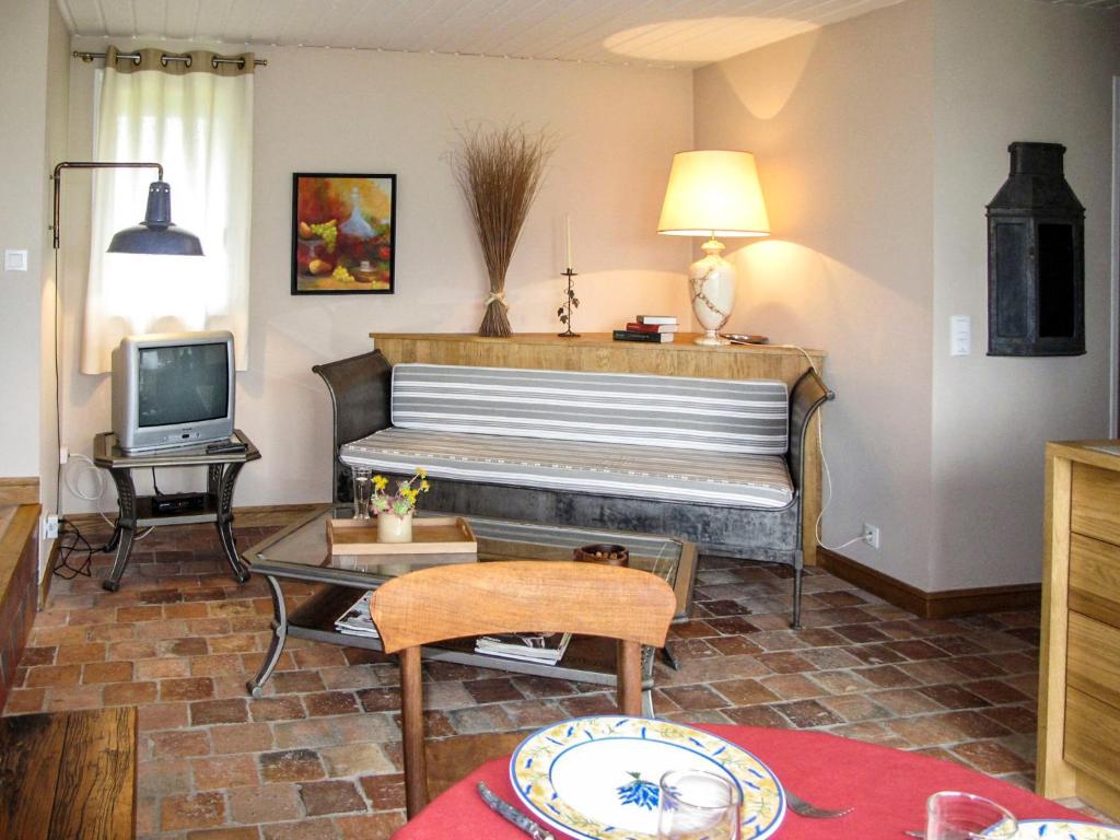 Holiday Home La Prairie - CRB400 by Interhome photo 3