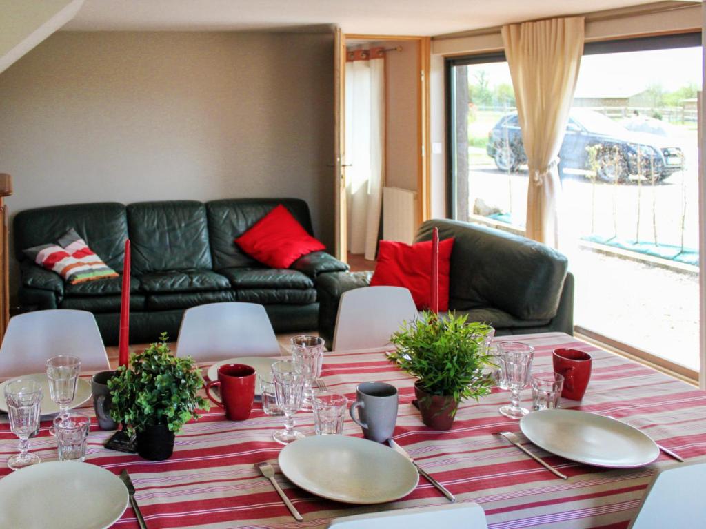 Holiday Home L'Etang - CRB402 by Interhome photo 2
