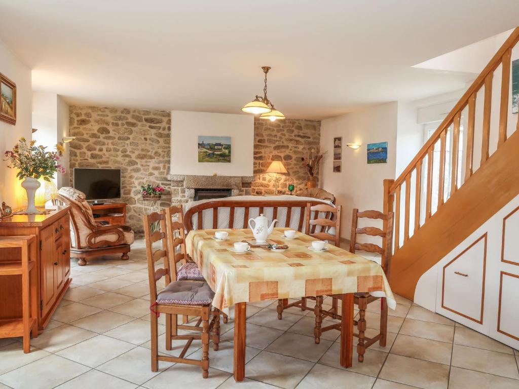 Holiday Home Ty Breiz - POE102 by Interhome photo 4