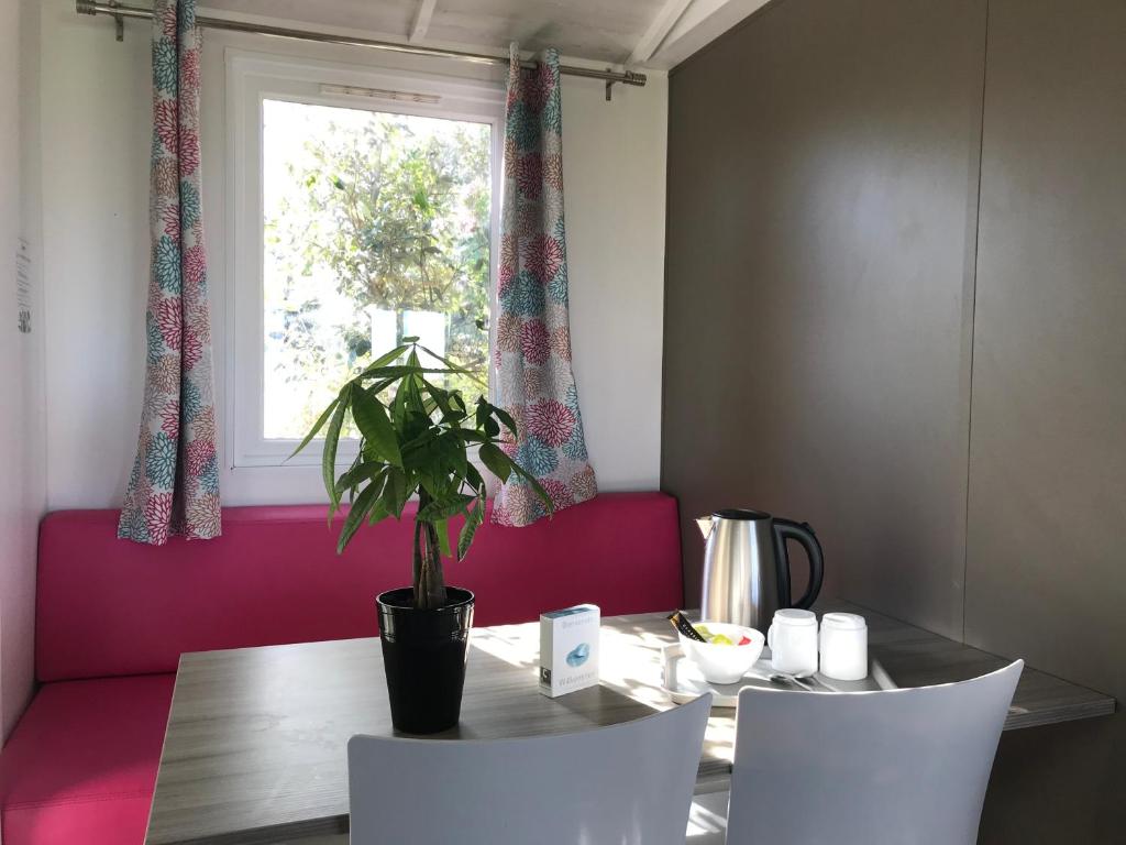 CAMP'HOTEL LE THAO LA ROCHELLE-ILE DE RE photo 1