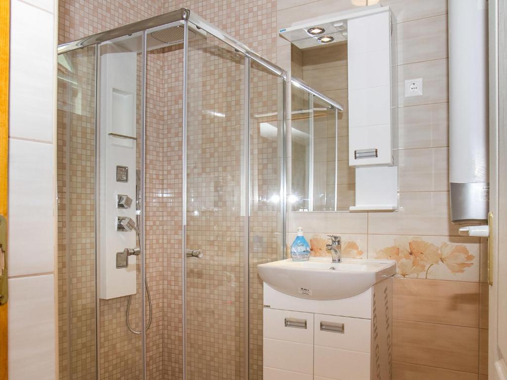 Holiday Home Gemini 2 by Interhome photo 4