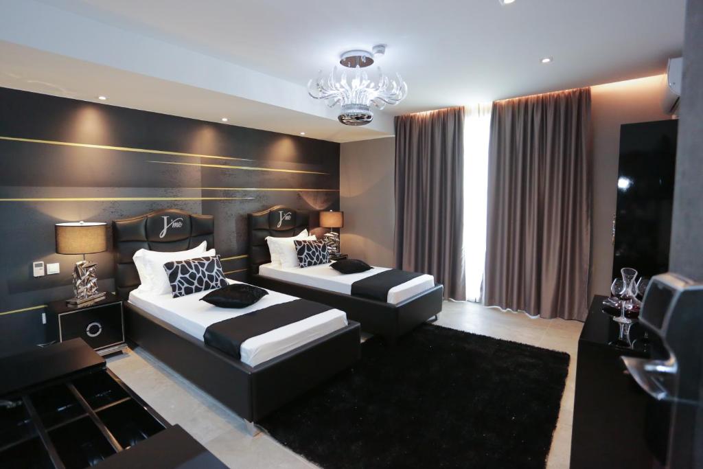 J'Me Boutique Hotel - Adults only photo 2