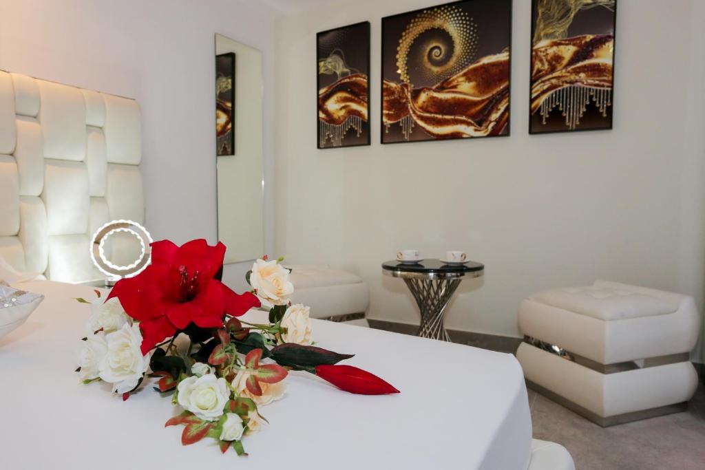 J'Me Boutique Hotel - Adults only photo 1