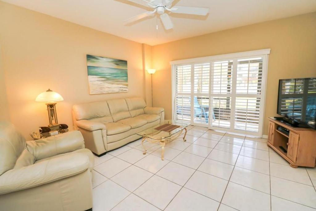 Ocean Village Club Q16 image