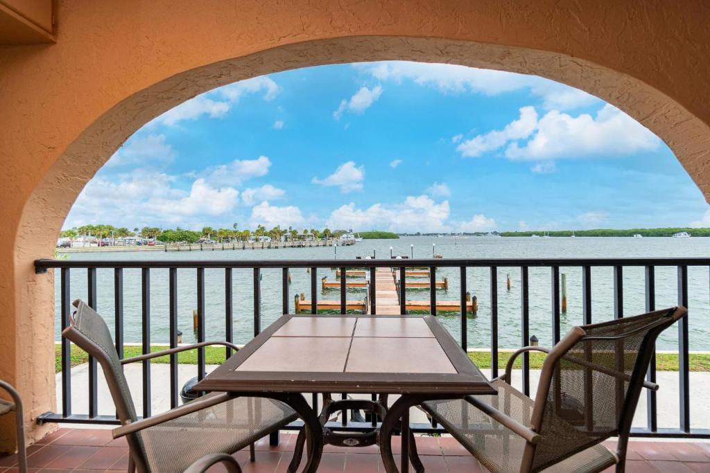 Bay Time image