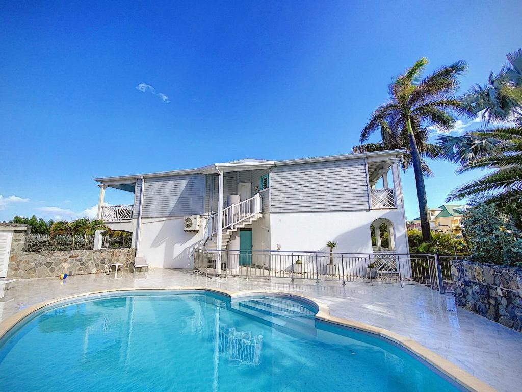 Princess Anouk Beachfront Orient Bay Deluxe 3 BDR photo 1