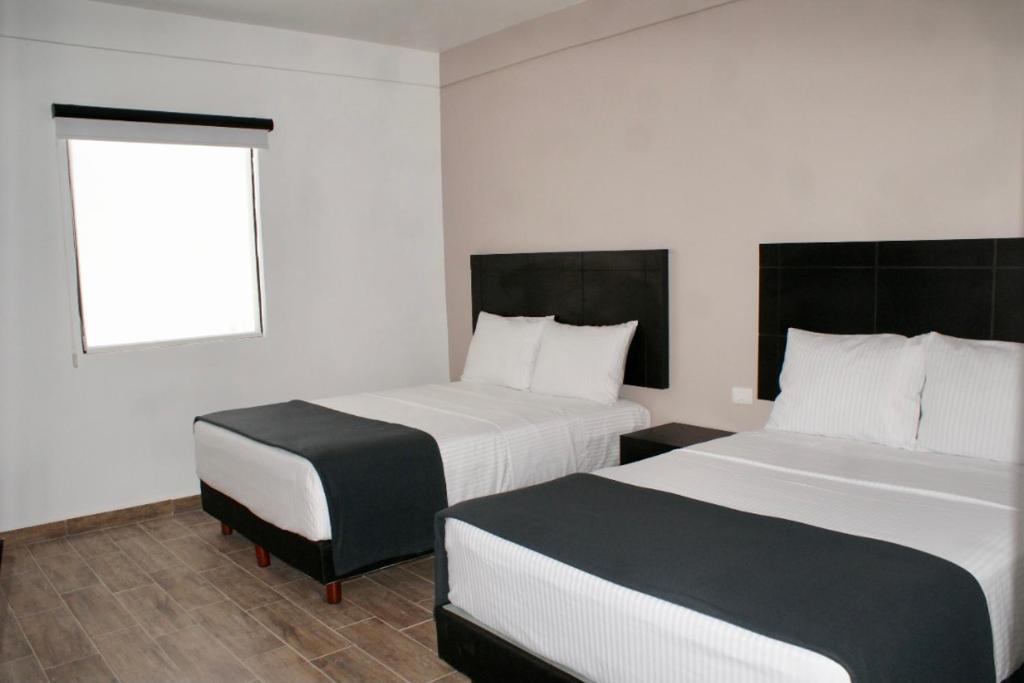 Hotel Capital Frontera photo 3
