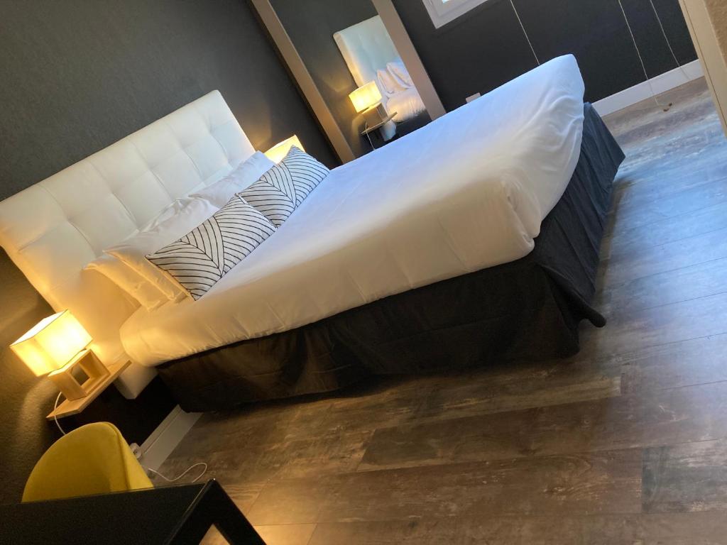 Hôtel de la Mer - Barcarès, à 100 m de la plage Room Type - Double Room