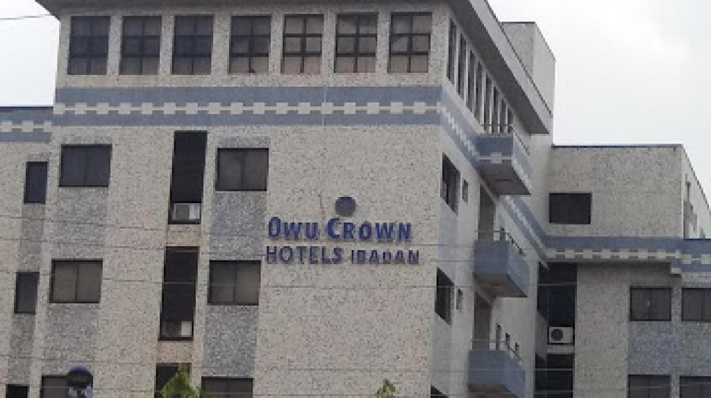 Room in Lodge - Owu Crown Hotel, Ibadan