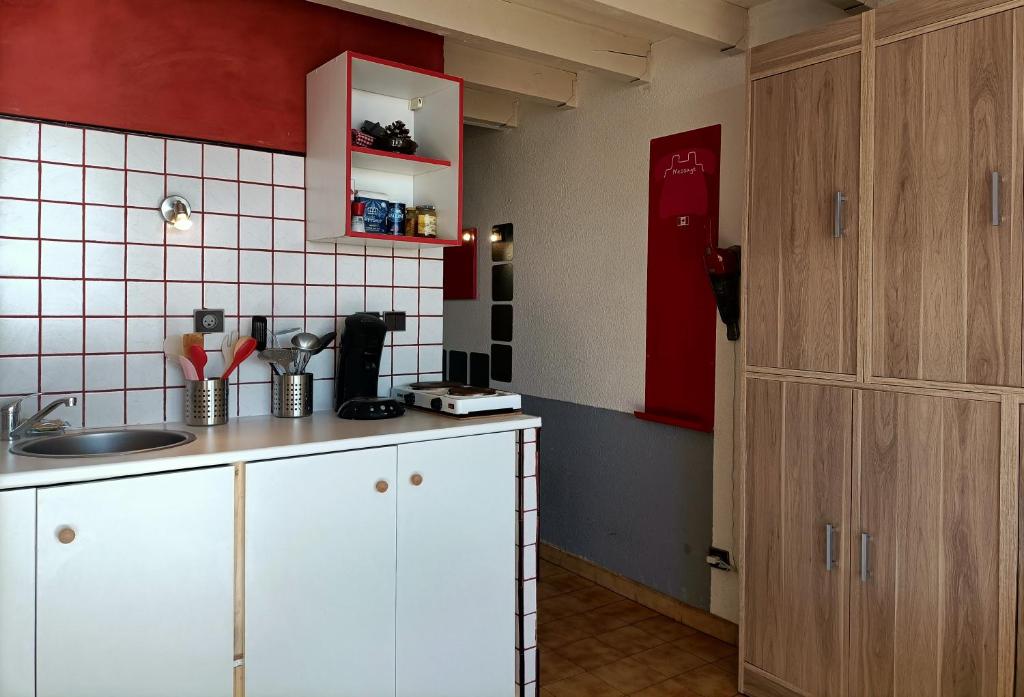 Appartement proche Mer équipé pour 4 personnes 4BJRD7 photo 3