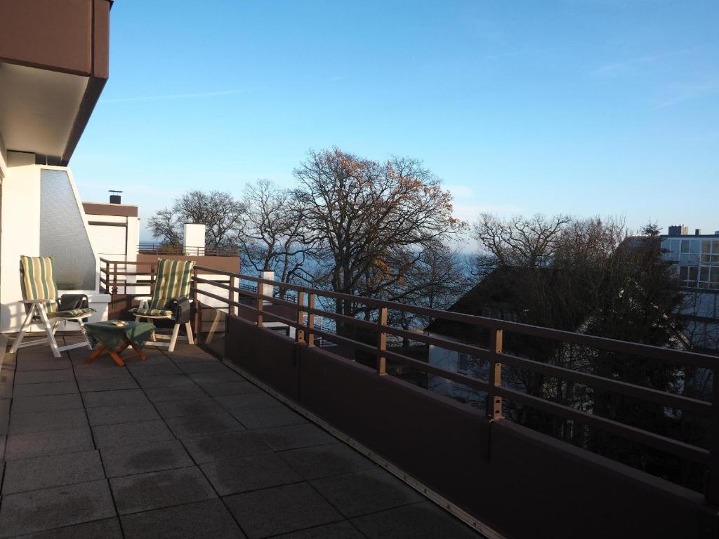 RES-511-Residenz-Teilseeblick photo 4