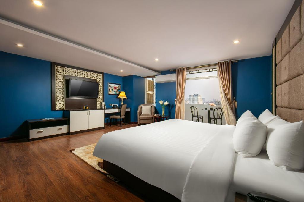 Сьюит (Полулюкс с балконом), Hanoi Delight Hotel