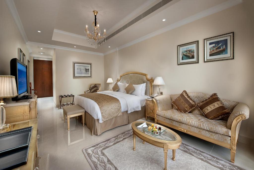 Сьюит (Семейные апартаменты «Пляж» с 2 спальнями), Курортный отель Kempinski Hotel & Residences Palm Jumeirah