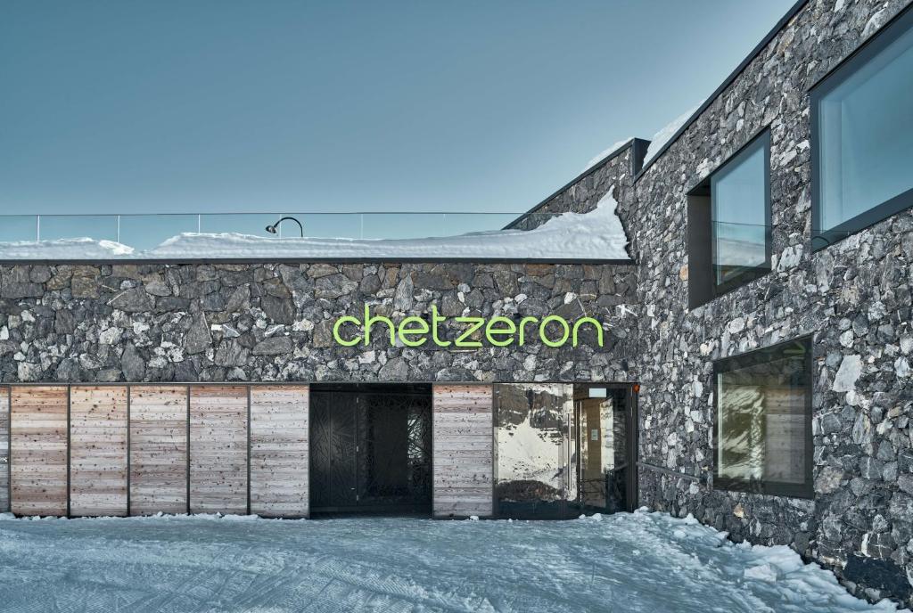 chetzeron photo 1