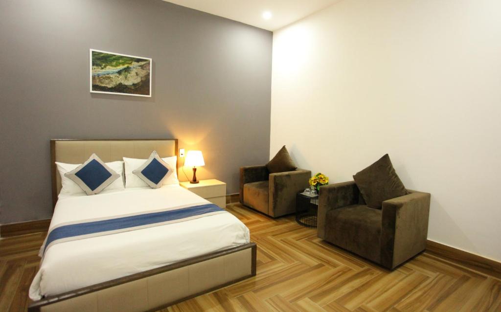 Двухместный (Улучшенный номер с кроватью размера «queen-size»), Aroya Hotel