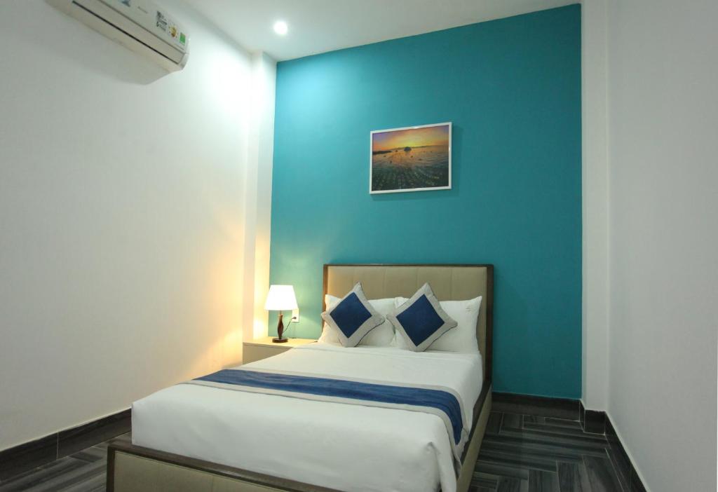 Двухместный (Улучшенный номер с кроватью размера «queen-size»), Aroya Hotel