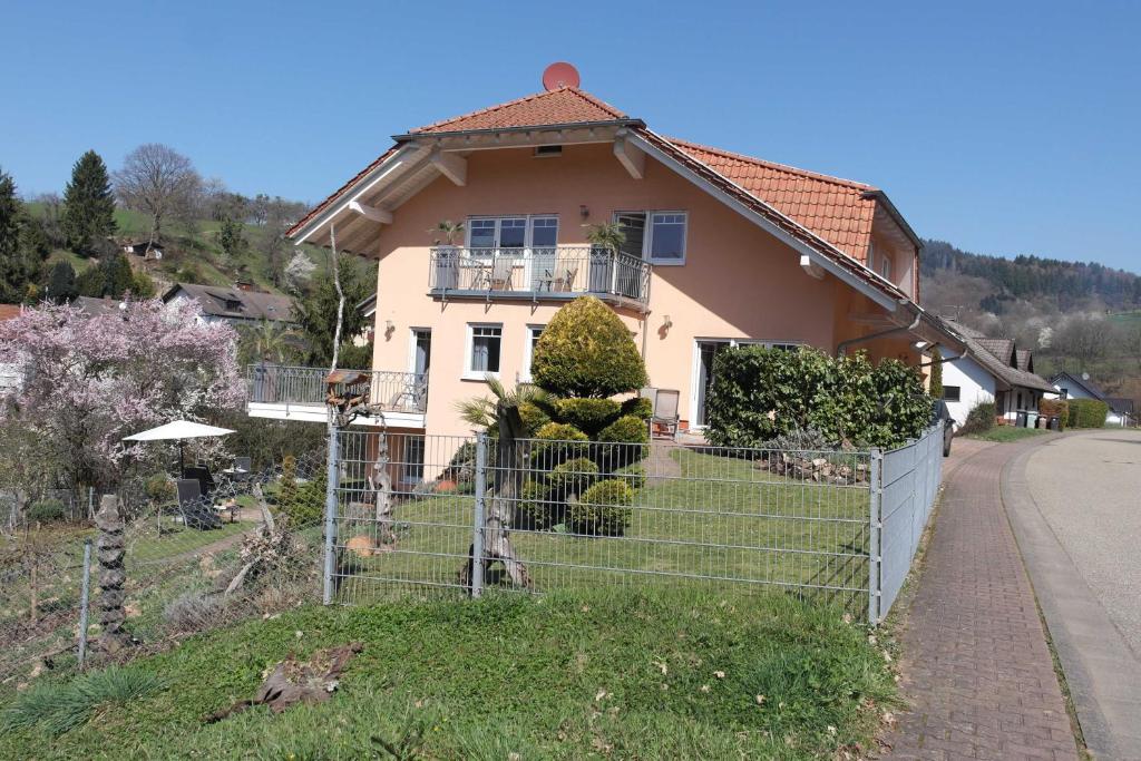 Ferienwohnung Gorxheimertal photo 1