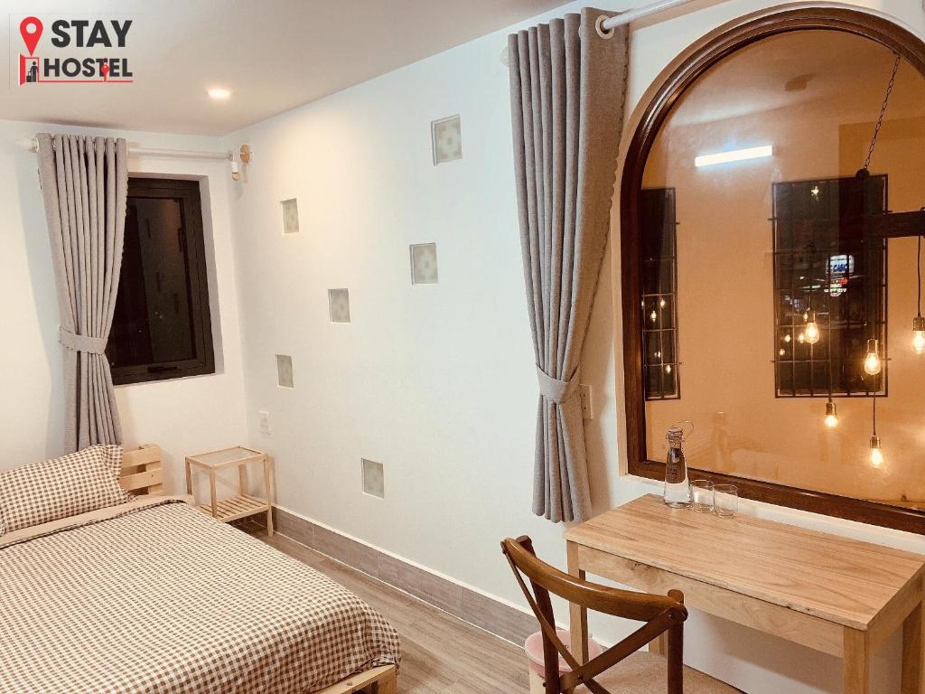 STAY hostel 2 - 350m from the ferry